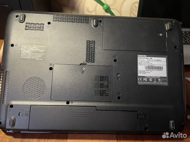 Ноутбук toshiba