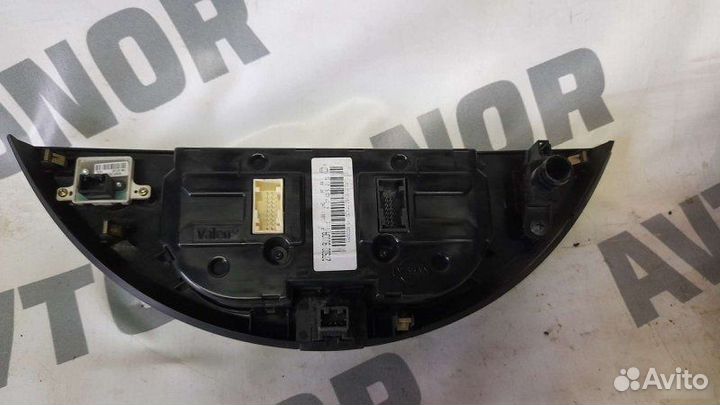 Блок управления печкой Nissan Note 2005-2009