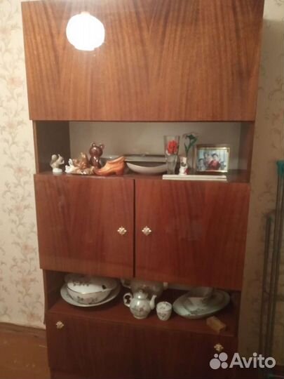 Шкаф сервант бу