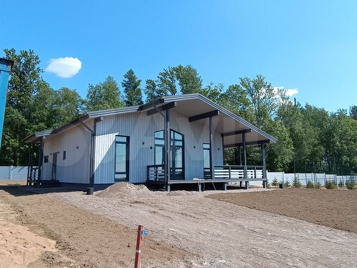 Коттедж 163,4 м² на участке 10 сот.