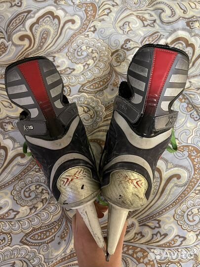 Хоккейные коньки bauer