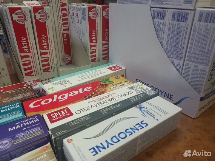 Зубная паста в ассортименте
