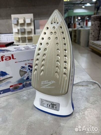 Утюг Tefal FV1548