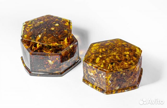 Янтарь.Шкатулка из янтаря Арт.#0088