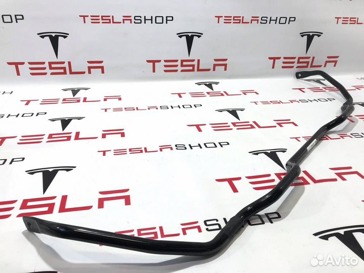 Стабилизатор задний Tesla Model 3 2020