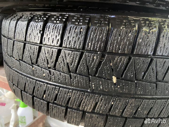 Bridgestone Blizzak Revo GZ 185/60 R14 82S