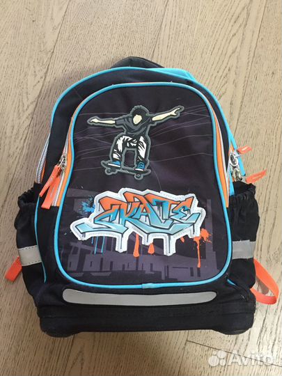 Рюкзак школьный