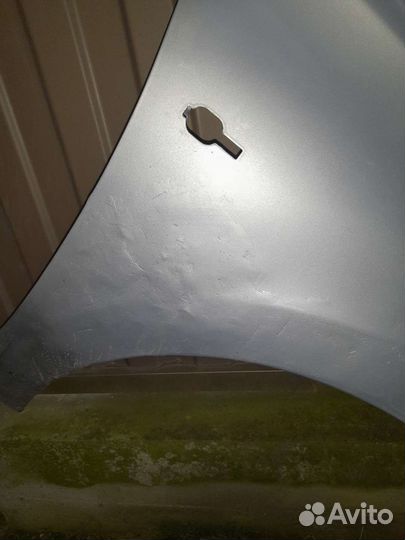 Крыло переднее на гранту