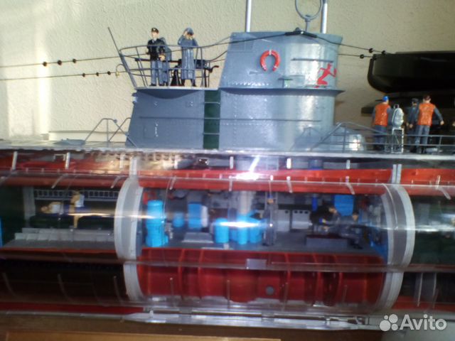 Подводная лодка с внутренним интерьером объявление продам