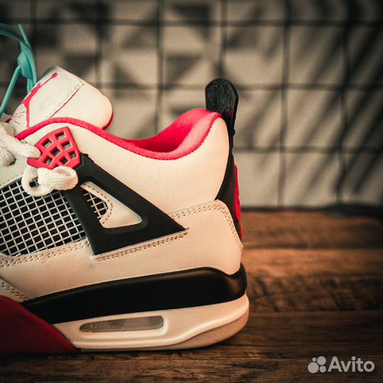 Кроссовки nike air jordan 4