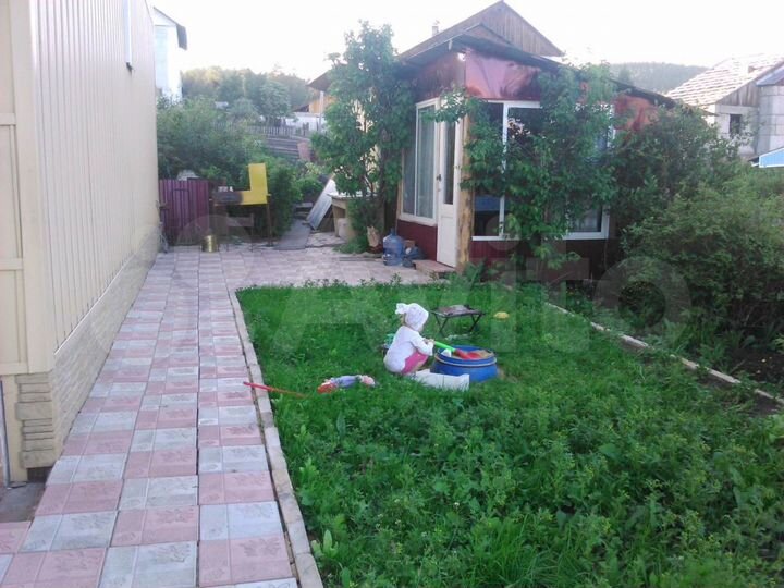 Дом 237,1 м² на участке 11 сот.