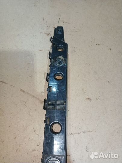 Кронштейн бампера правый Nissan X-Trail T32