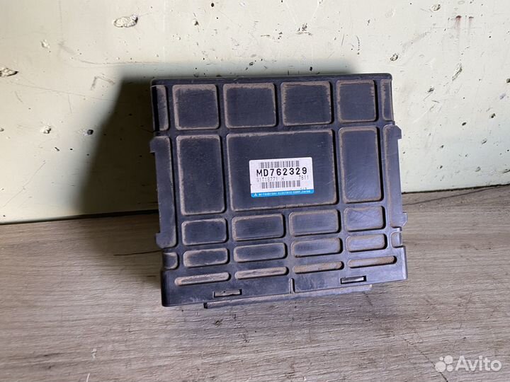 Блок управления АКПП mitsubishi carisma 4g93