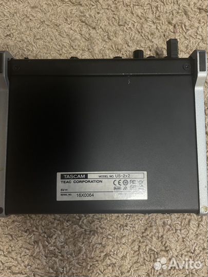 Аудиокарта Tascam us 2x2