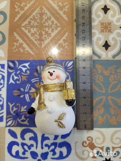 Статуэтка фигурка снеговик