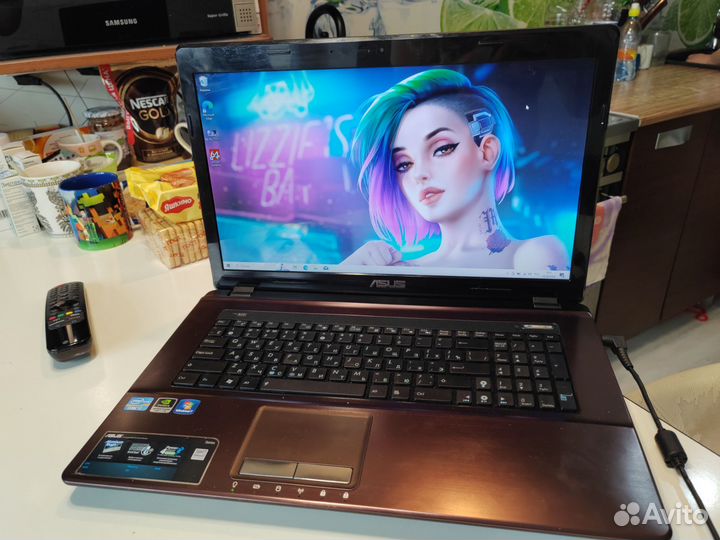 Asus intel i7-2630QM/GT540m/17.3/SSD/RAM8GB/HDD