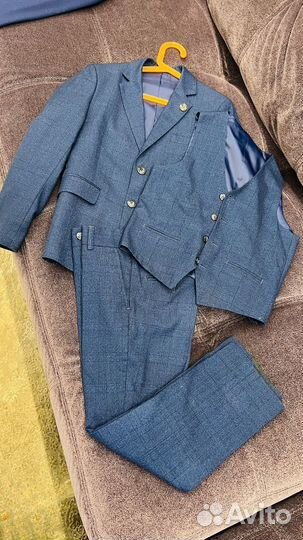 Школьный костюм 140 размер