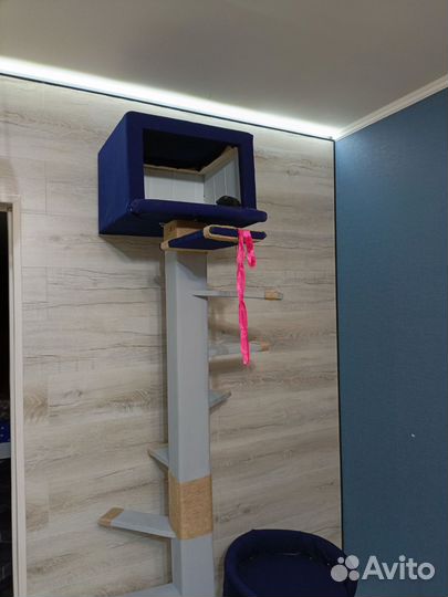 Домик для кошки с когтеточкой