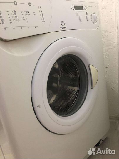 Стиральная машина indesit