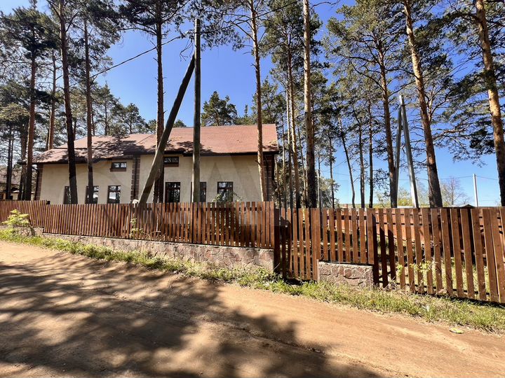 Коттедж 130 м² на участке 8 сот.