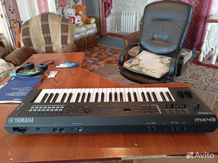 Синтезатор yamaha mx49