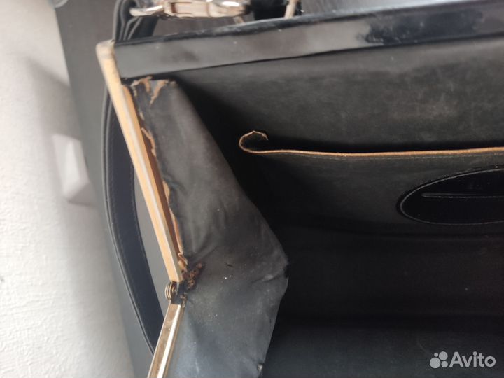 Лакированная женская сумка/саквояж