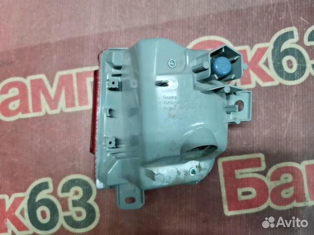 Фонарь задний левый Toyota Land Cruiser