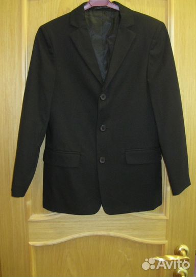 Пиджак чёрный школьный на мальчика Рост 146