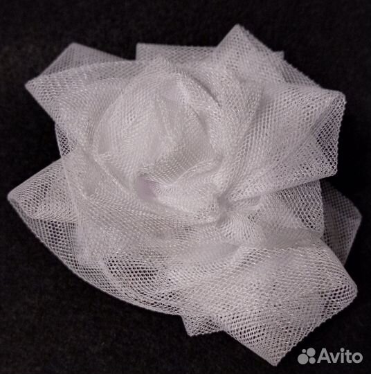 Брошь ручной работы