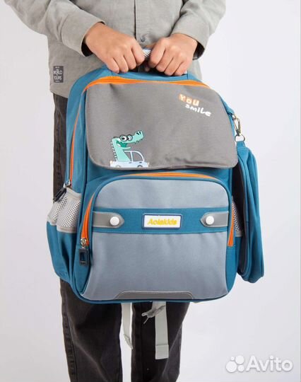 Рюкзак школьный для мальчика ортопедический новый