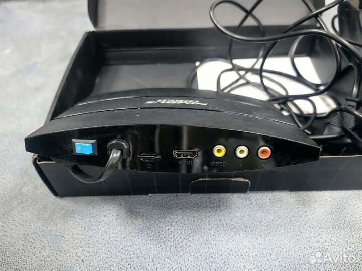 Игровая приставка 