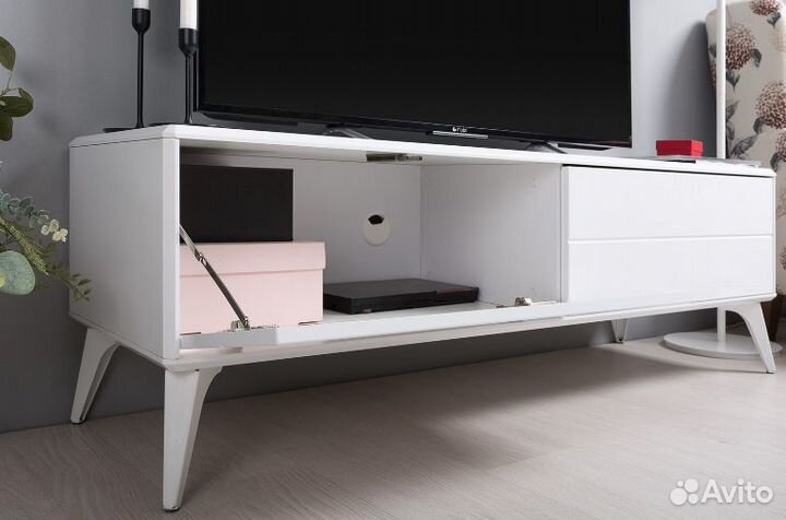 Тумба тв