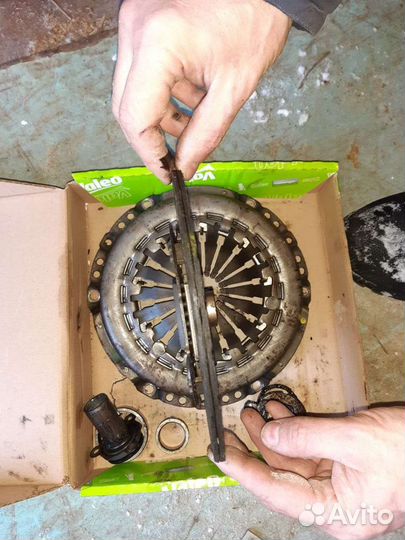 Продам сцепления на Ситроен Берлинго