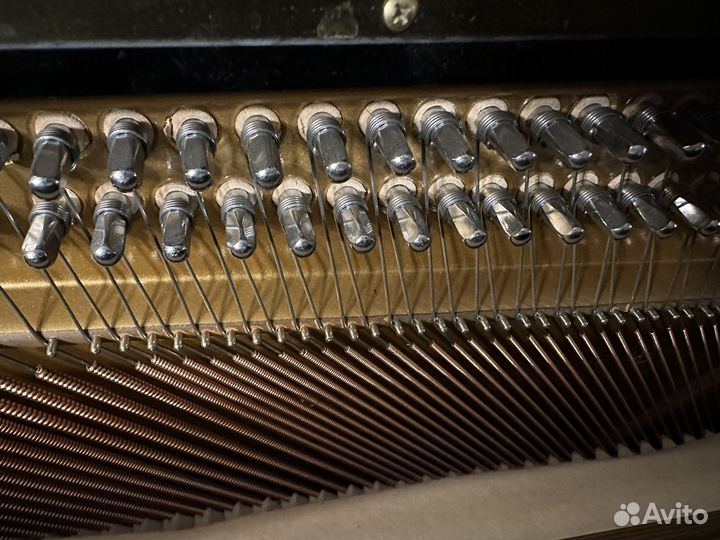 Пианино Falcone (2010-13 гг) черное полированное