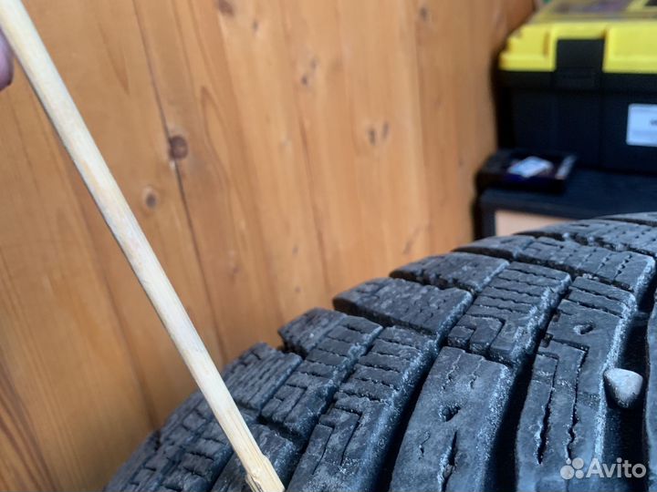 Goodyear UltraGrip Ice Arctic SUV 225/60 R17 103T