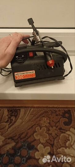 Компрессор автомобильный для шин