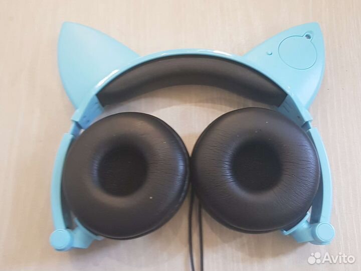 Наушники с кошачьими ушками для ребенка