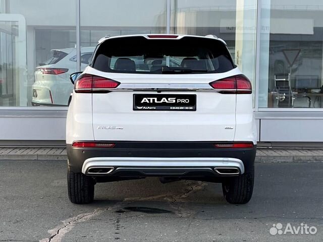 Geely Atlas Pro 1.5 AMT, 2022