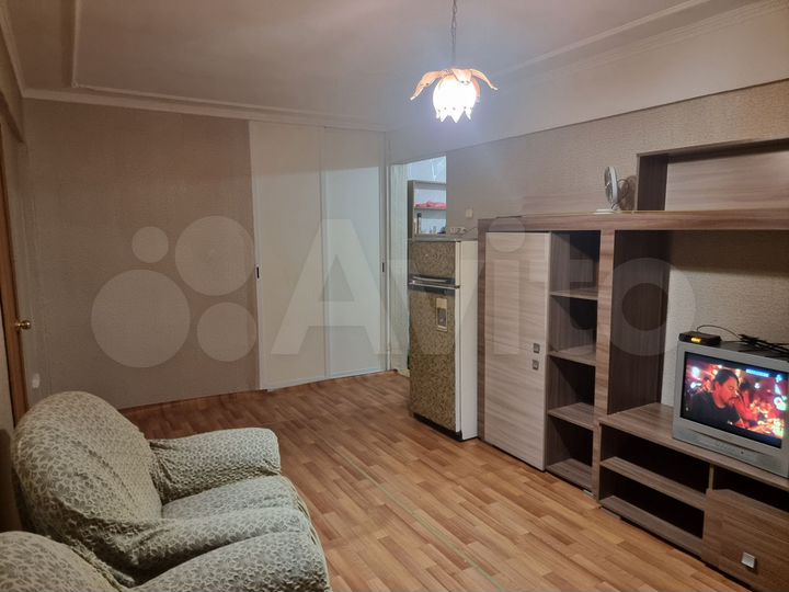 2-к. квартира, 50 м², 5/5 эт.