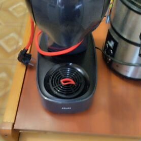 Кофеварка капсульная dolce gusto