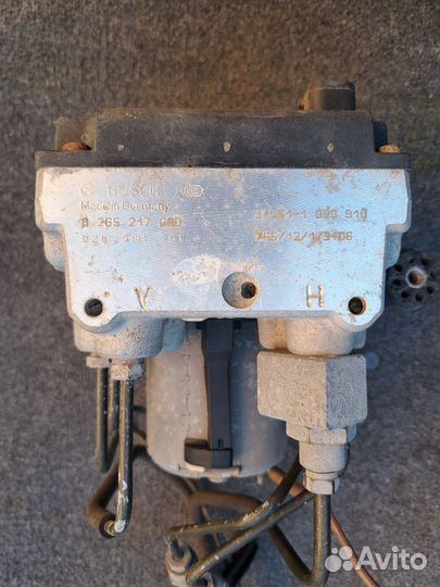 Блок ABS насос BMW 5 E39 0265217000 34511090910