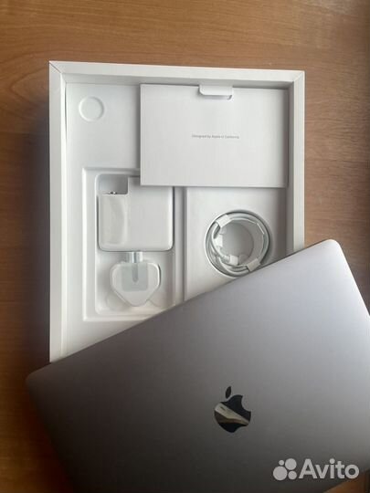 Macbook pro 13 2020 m1