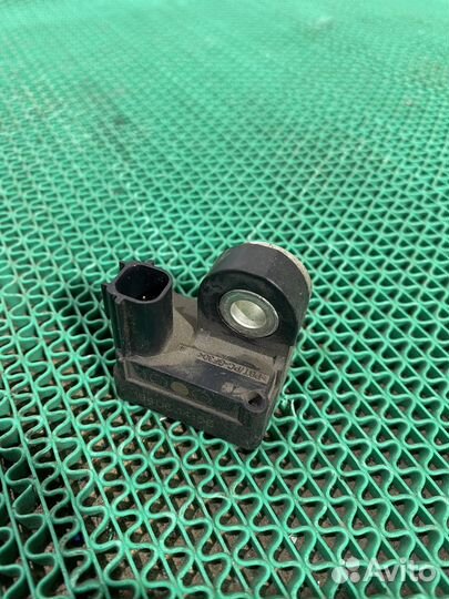 Датчик удара mazda 6 GG Cx-7