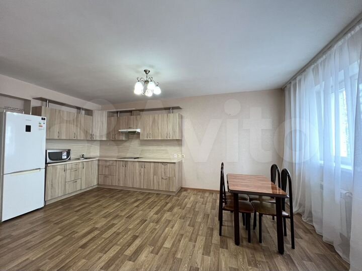 2-к. квартира, 100 м², 3/4 эт.