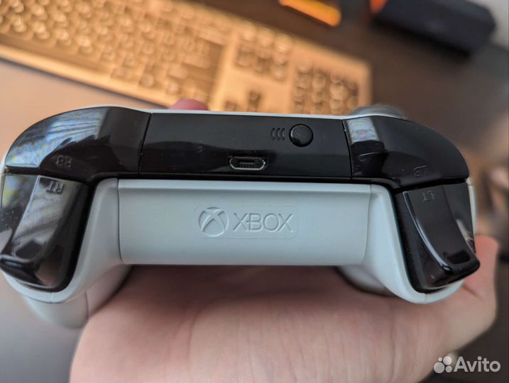 Геймпад xbox One
