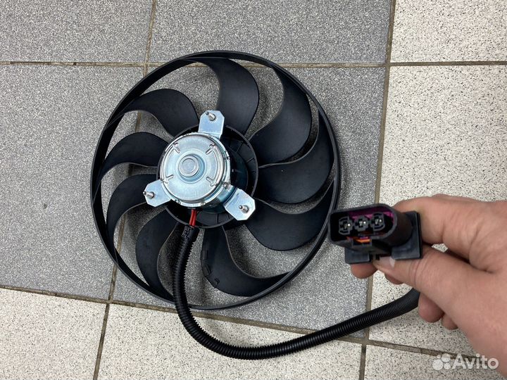 Вентилятор охлаждения fabia bora golf 4