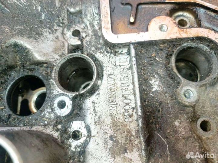 Головка Блока renault scenic