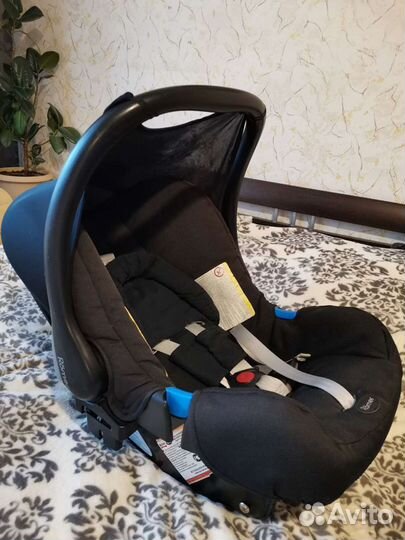 Автолюлька Britаx Römеr Bаby-Safe с бaзой Веltеd В