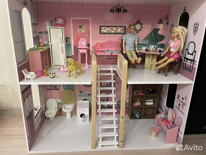 Домик кукольный