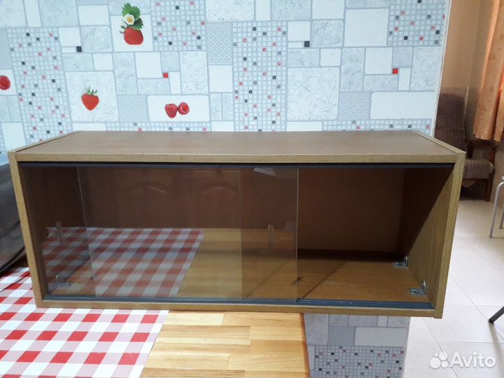 Книжные полочки